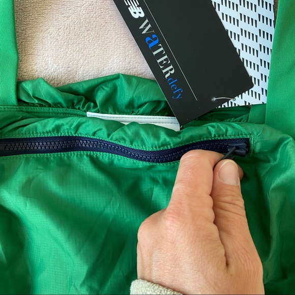 New Balance and Staud bra - Picture 4 of 6